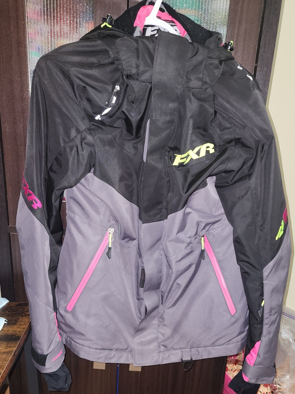 FXR Women's Black & Gray Ski Jacket with Pink AccentsI